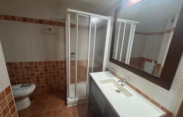 APARTAMENTO CON GARAJE TRASTERO Y ASCENSOR