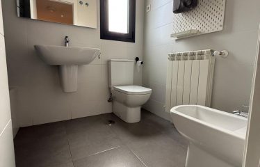 PRECIOSO CHALET EN VILLALVILLA