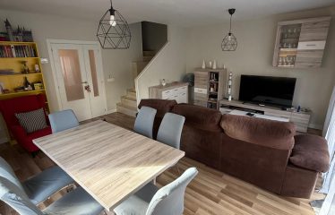 PRECIOSO CHALET EN VILLALVILLA