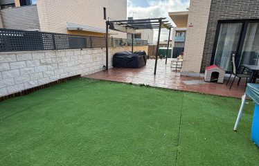 PRECIOSO CHALET EN VILLALVILLA