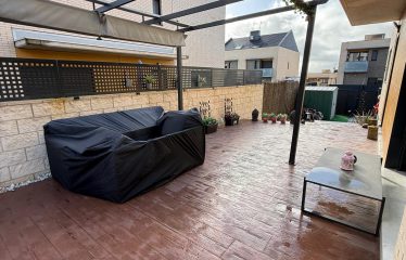 PRECIOSO CHALET EN VILLALVILLA