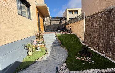 PRECIOSO CHALET EN VILLALVILLA