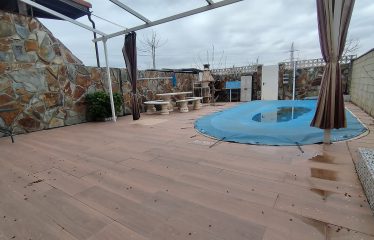 CHALET EN MEJORADA CON PISCINA EN UNA ZONA TRANQUILA