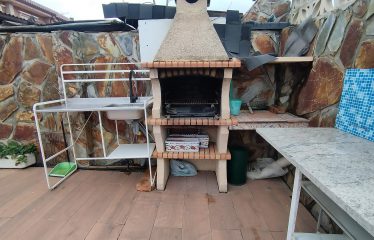 CHALET EN MEJORADA CON PISCINA EN UNA ZONA TRANQUILA