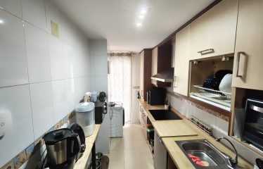 PISO BAJO CON PATIO CON TRASTERO Y 3 DORMITORIOS