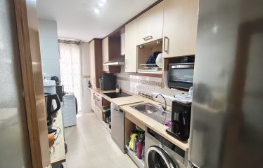 PISO BAJO CON PATIO CON TRASTERO Y 3 DORMITORIOS