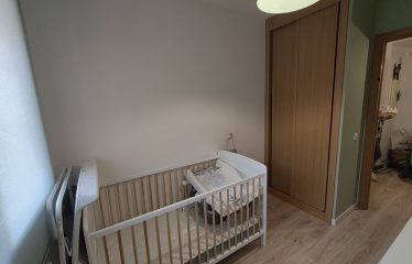 PISO BAJO CON PATIO CON TRASTERO Y 3 DORMITORIOS