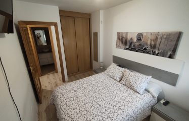 PISO BAJO CON PATIO CON TRASTERO Y 3 DORMITORIOS