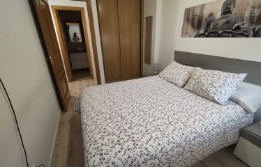 PISO BAJO CON PATIO CON TRASTERO Y 3 DORMITORIOS