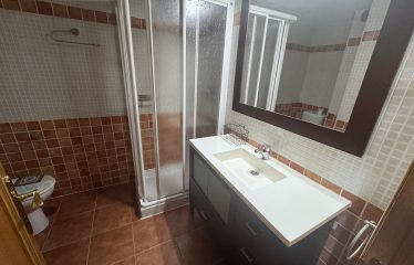 APARTAMENTO CON GARAJE TRASTERO Y ASCENSOR