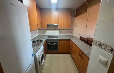 APARTAMENTO CON GARAJE TRASTERO Y ASCENSOR
